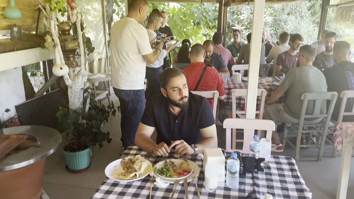 Gülten Abla’nın Yeri Restaurant Photo 2