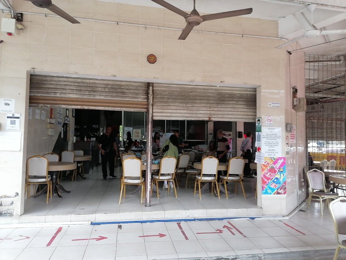 Tung Fong Seafood Restaurant 東風海鮮飯店 (仅此一家、别无分号）