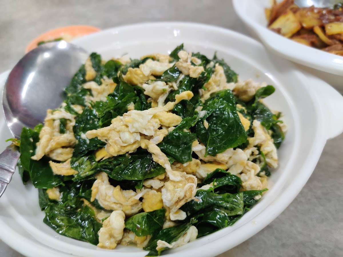 Tung Fong Seafood Restaurant 東風海鮮飯店 (仅此一家、别无分号） Photo 8