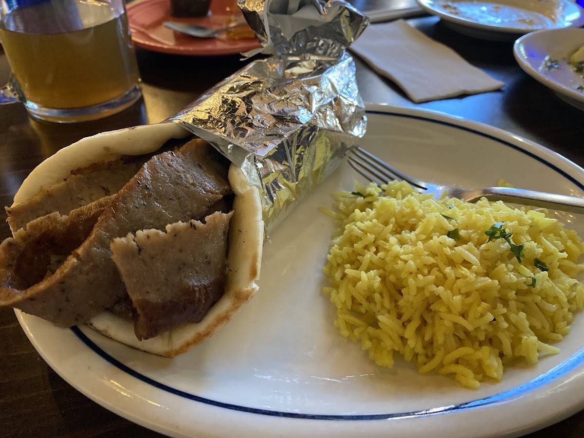 Aladdin Mediterranean Café Photo 10