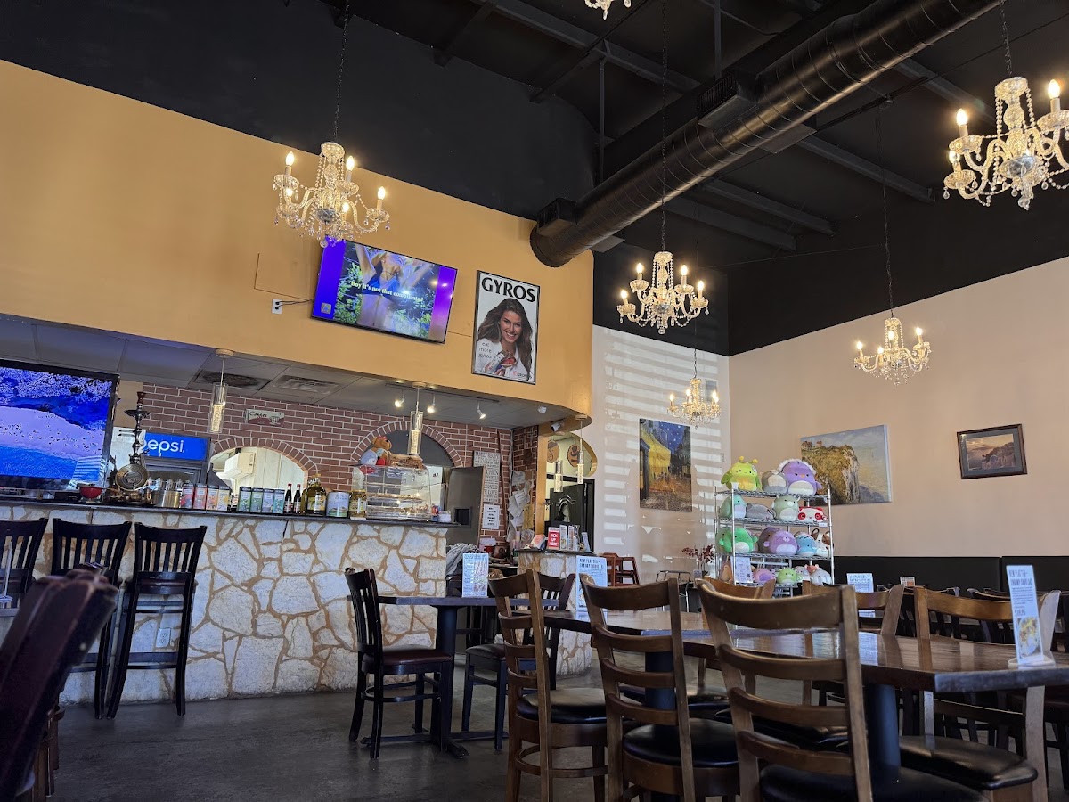 Aladdin Mediterranean Café Photo 4