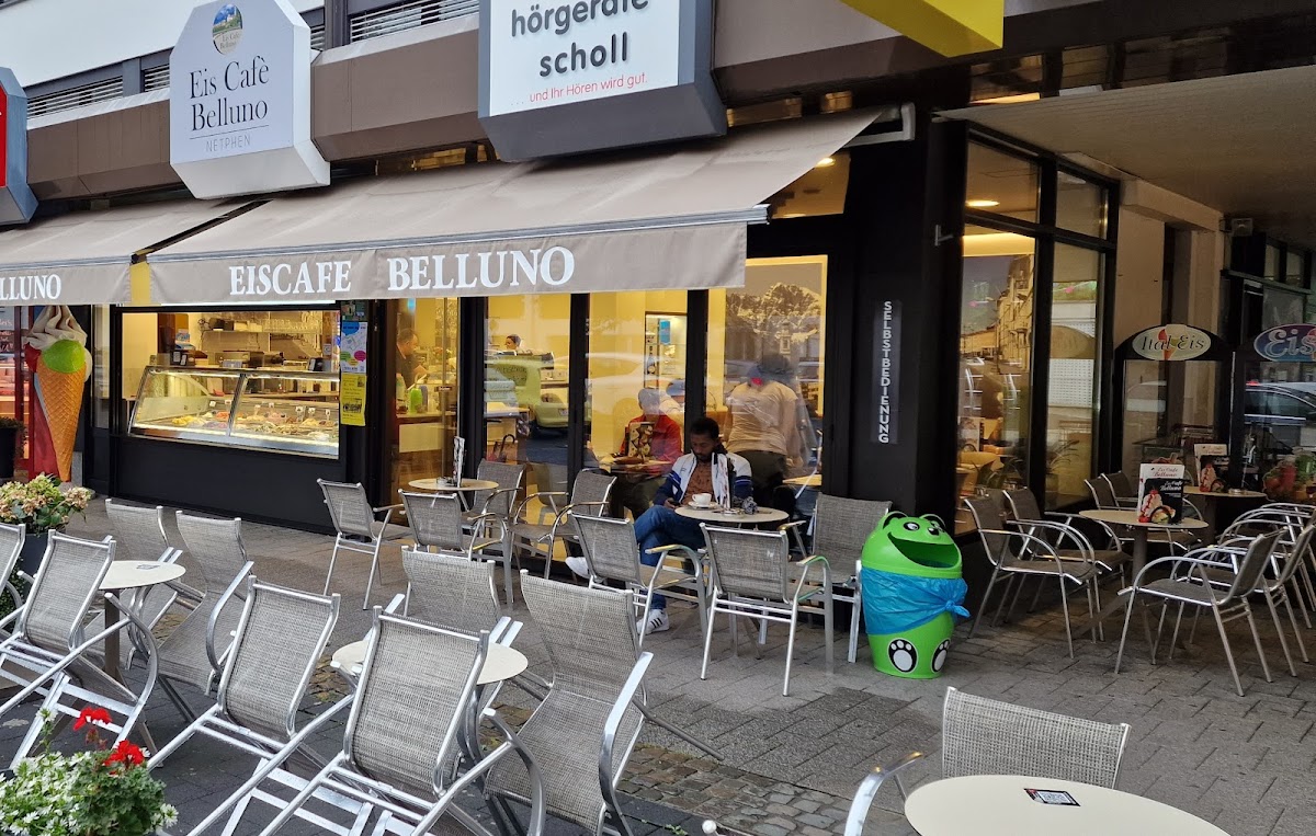 Eiscafé Belluno Netphen Photo 3