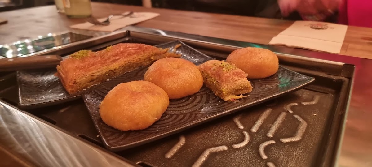 Golden Restaurant & Barbecue Photo 5