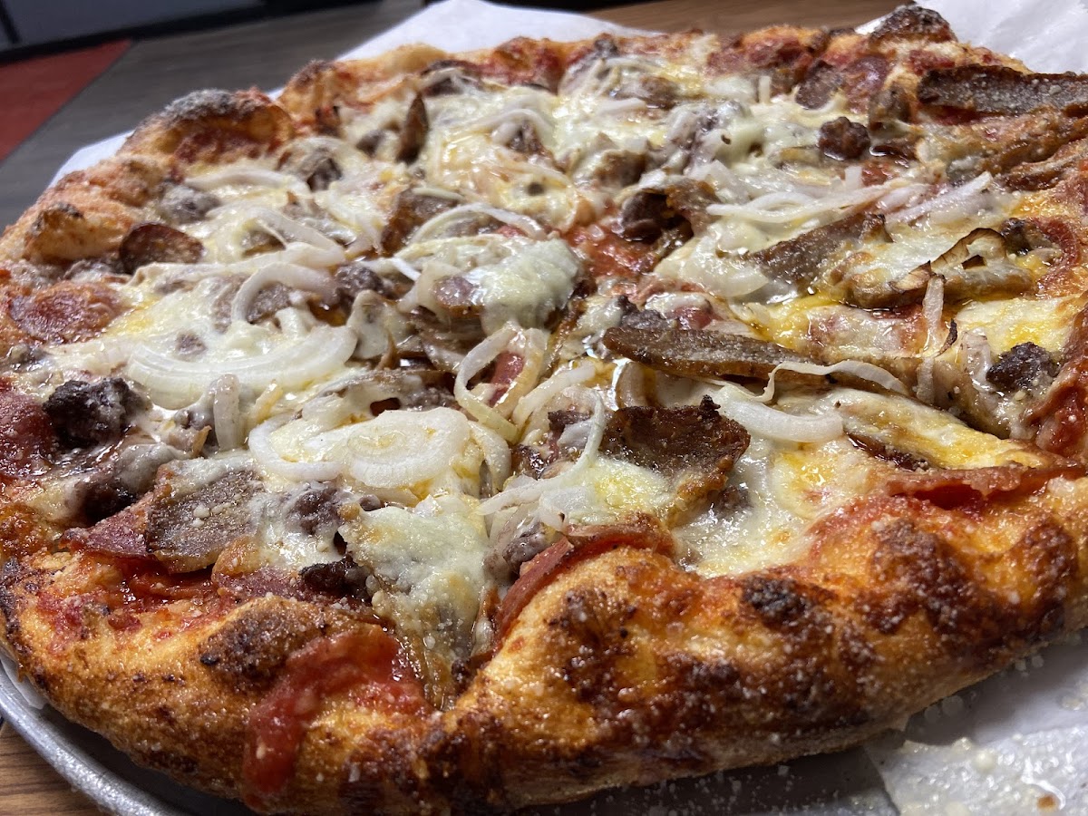 Palermo's Pizzeria Photo 2