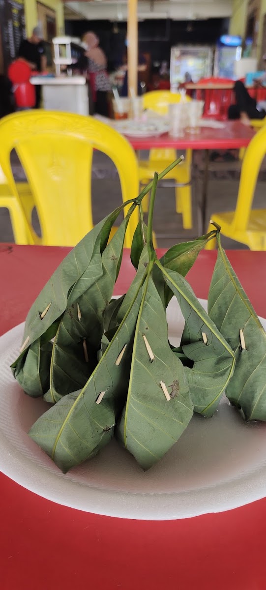 Mantin Popular Nasi Lemak Photo 6