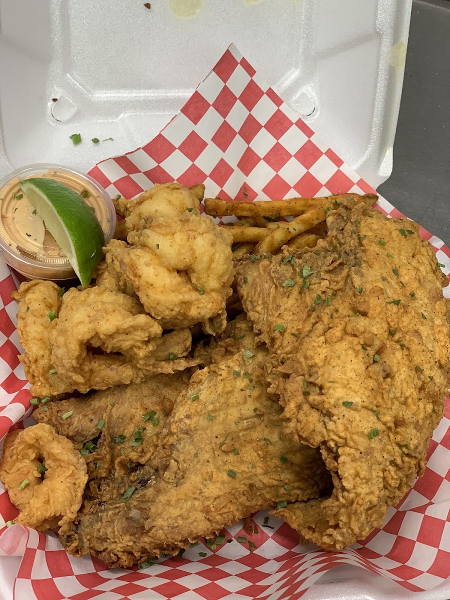 OMG Seafood Photo 6