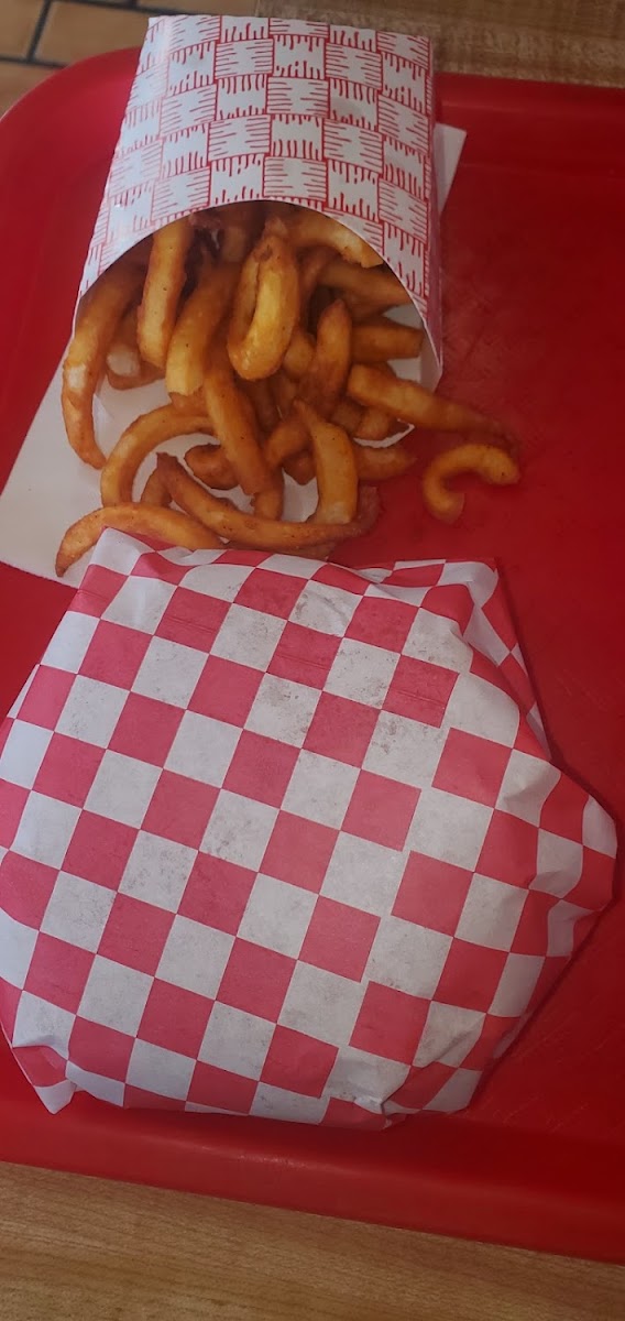 Bensons Eats & Treats Photo 5
