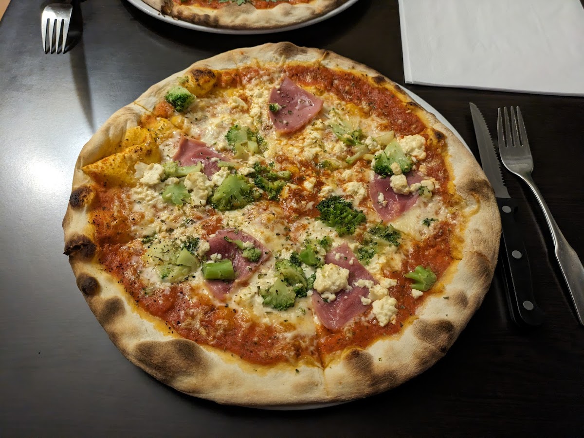Pizza Riano - Braunschweig Photo 10