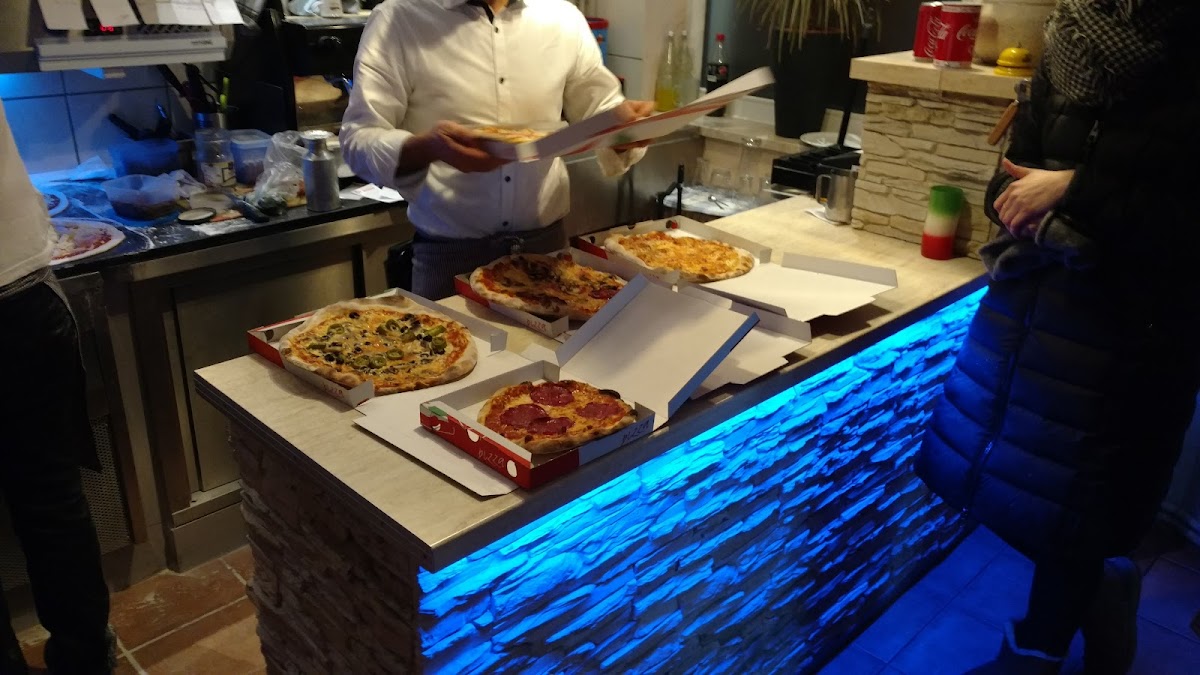 Pizza Riano - Braunschweig Photo 8