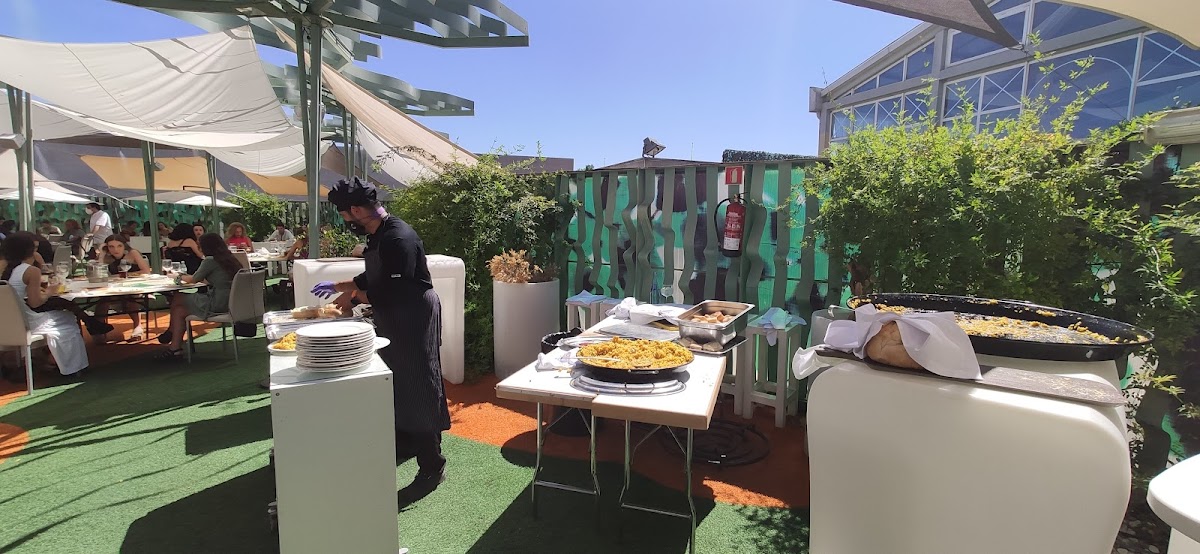 EOS Terraza Bar