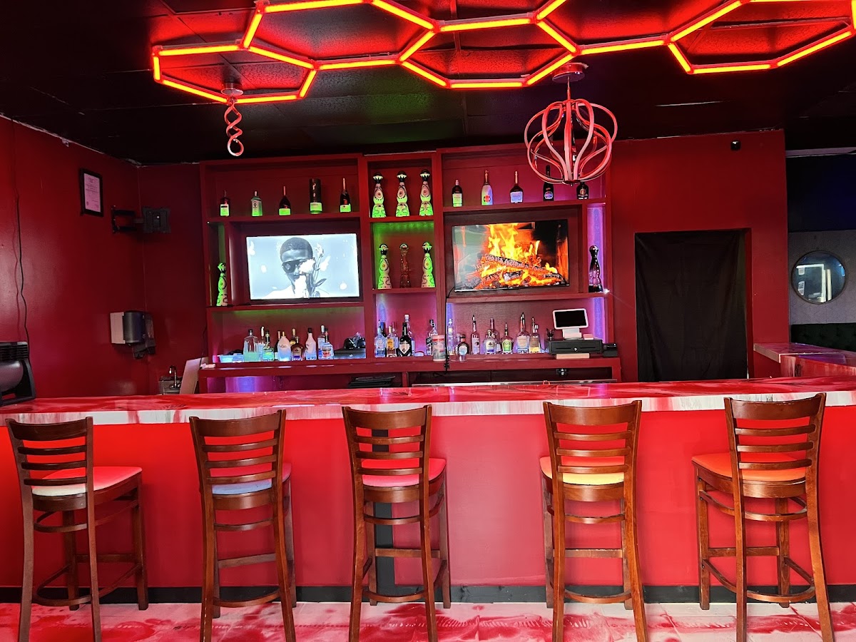 Myst Lounge