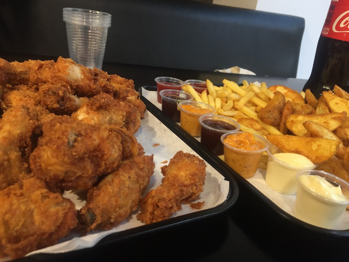 Meal Time Photo 10