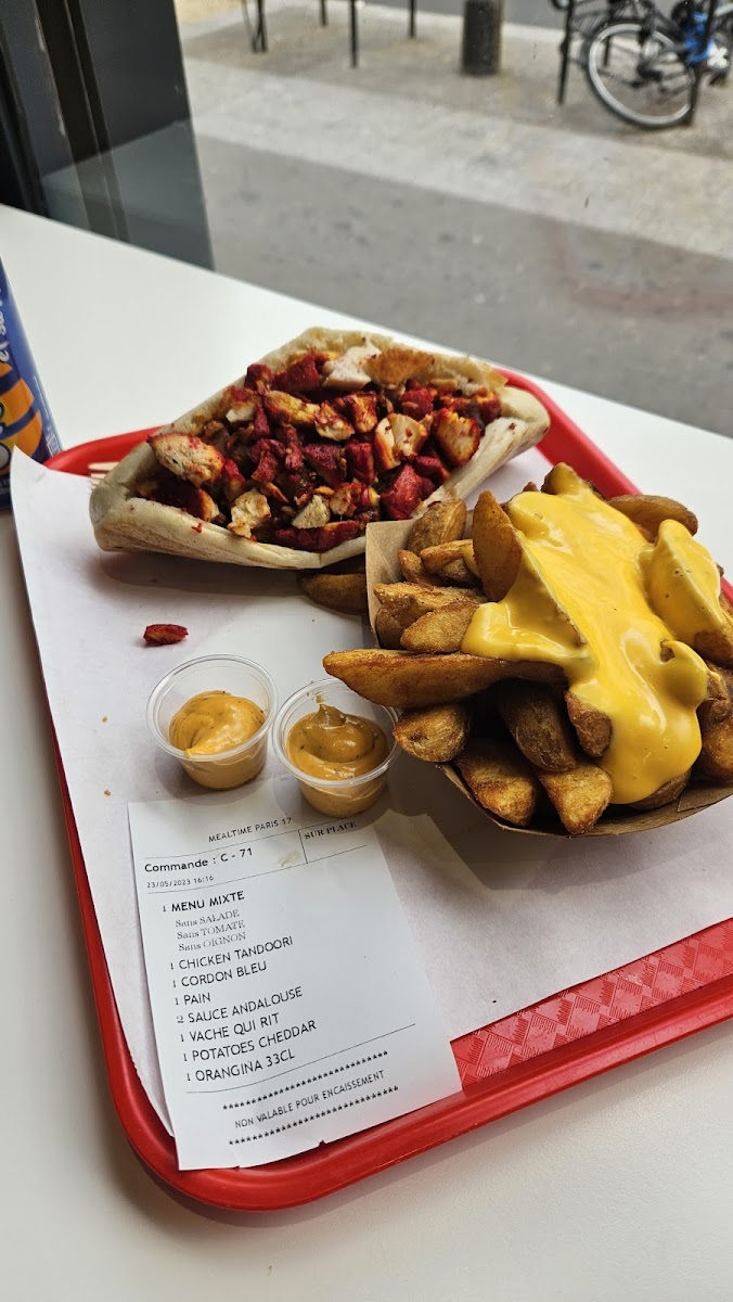 Meal Time Photo 6