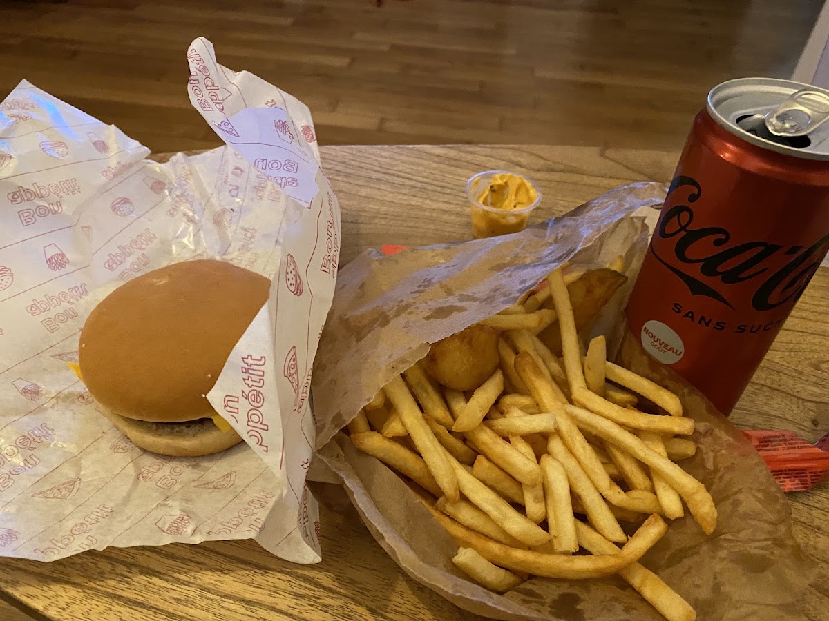 Meal Time Photo 7