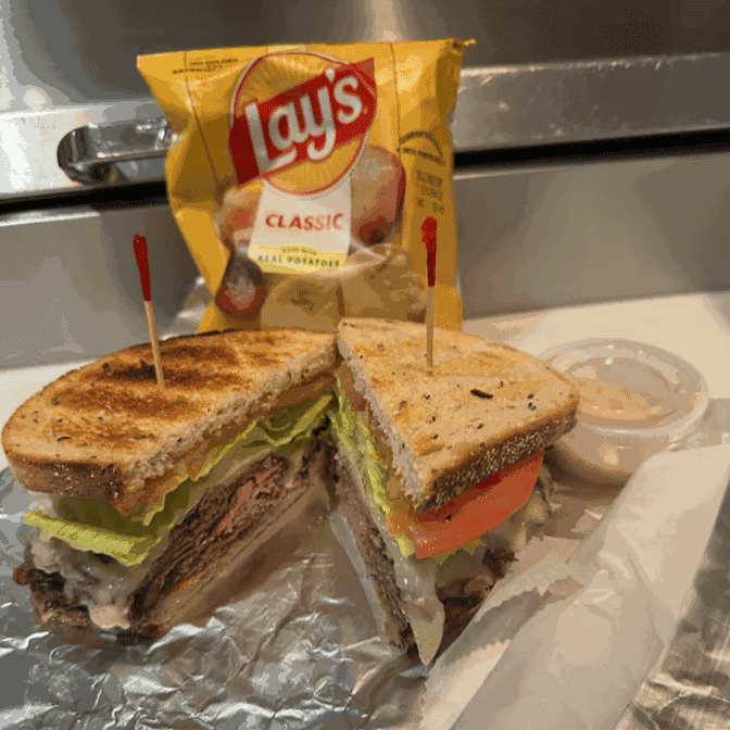 Ale Haus Tavern & Deli Shop Photo 4