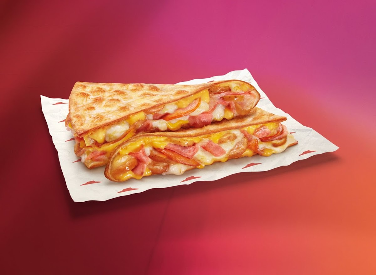 Pizza Hut Delivery Sarikei Photo 2