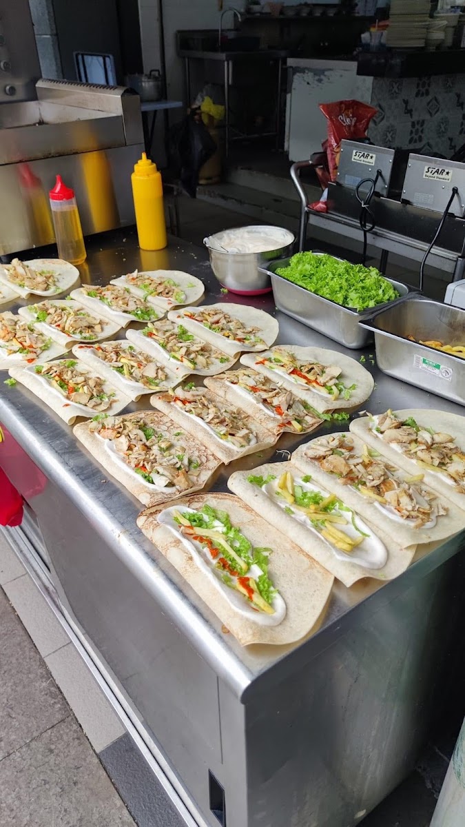 شاورما مطعم سلطان - Restoran Sultan Shawarma (Kebab) Photo 10