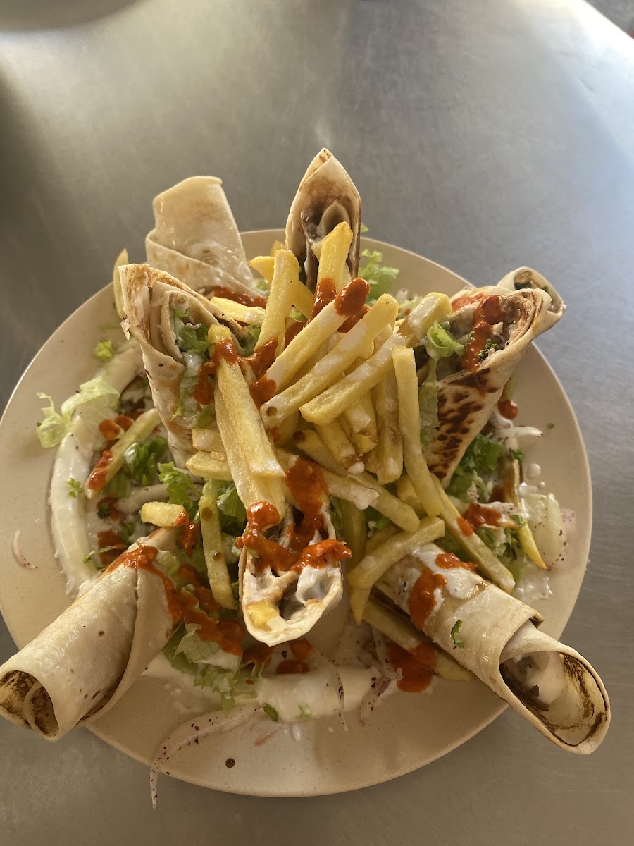 شاورما مطعم سلطان - Restoran Sultan Shawarma (Kebab) Photo 9