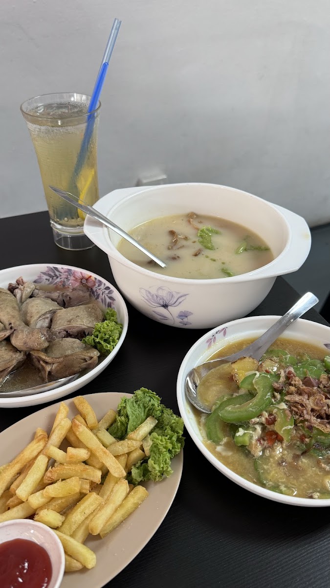 Restoran Shi Wei • 思味美食馆 Photo 10