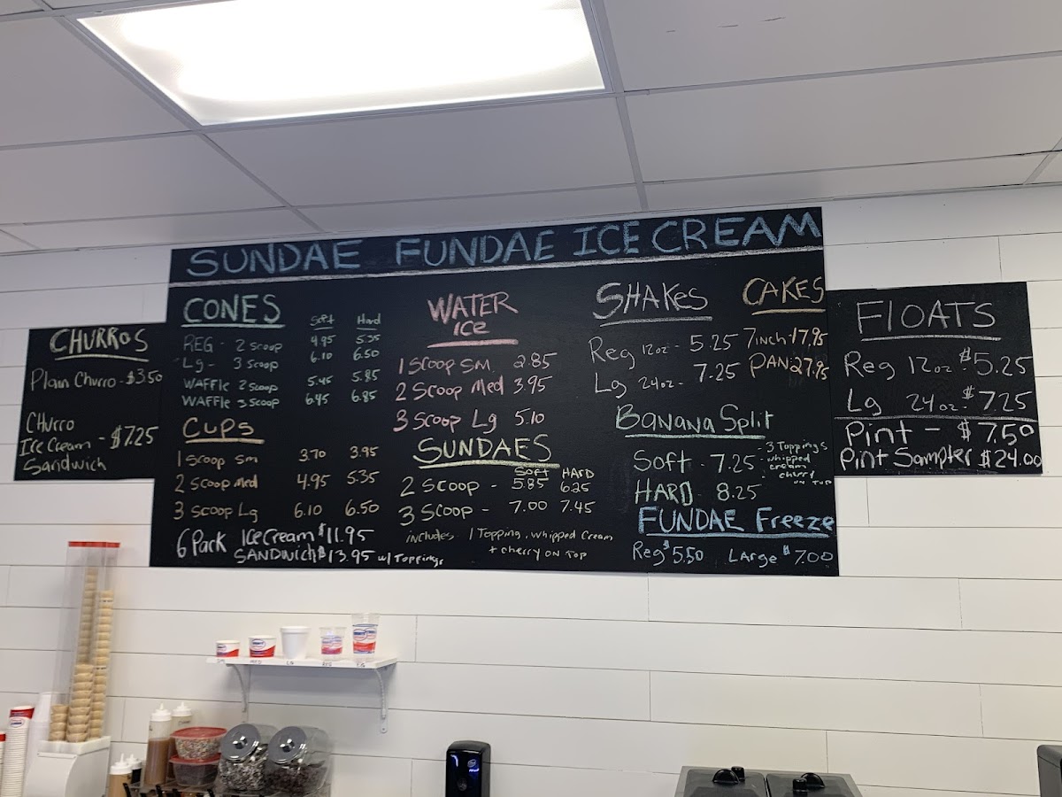 Sundae Fundae Ice Cream Photo Menu 3