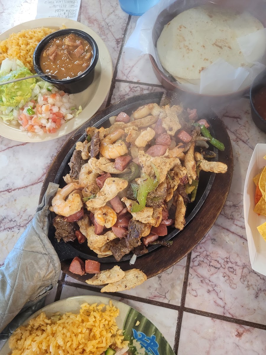 Viva Zapata Mexican Restaurant Photo 3