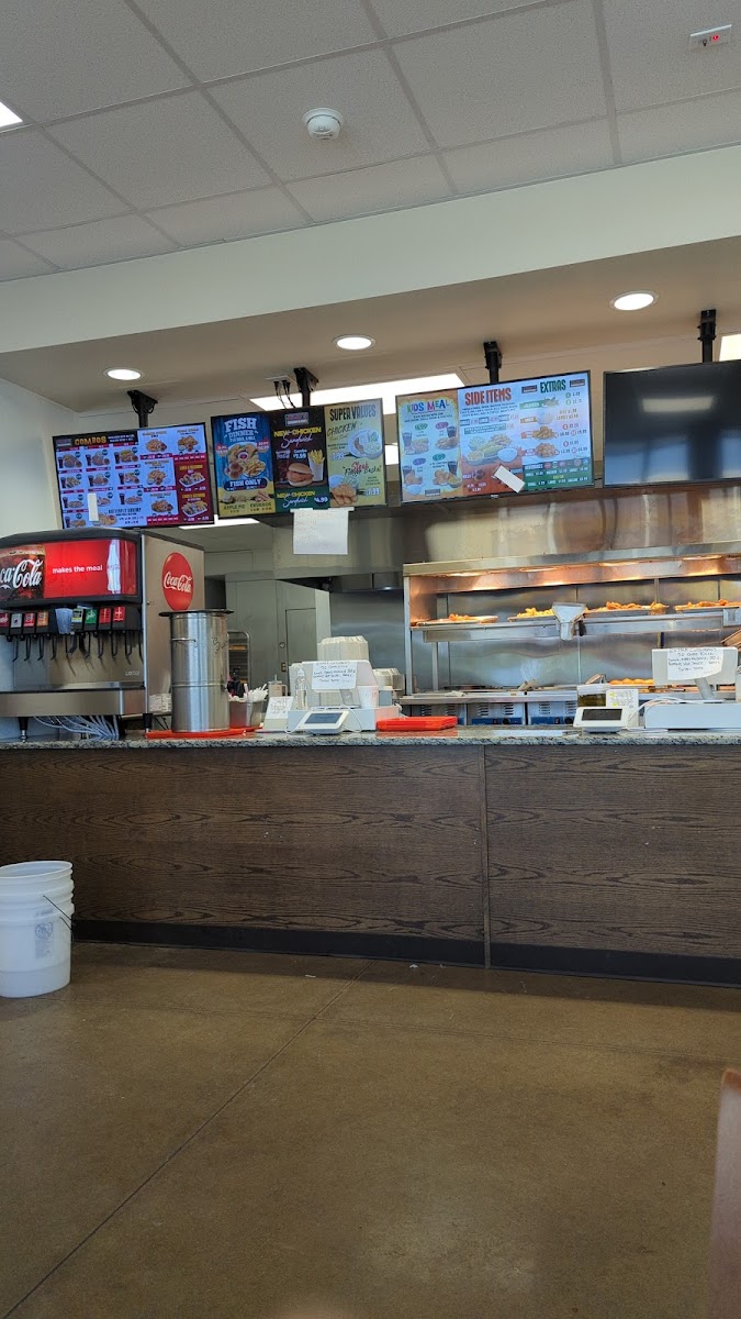 Julio’s Chicken & Fish Photo 3