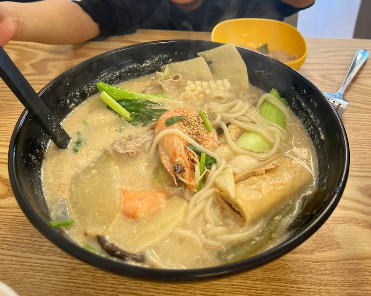 Hong Yuan 红园小吃 Photo 4