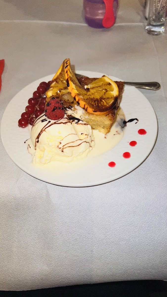 Eleni's Greek Taverna Photo 10
