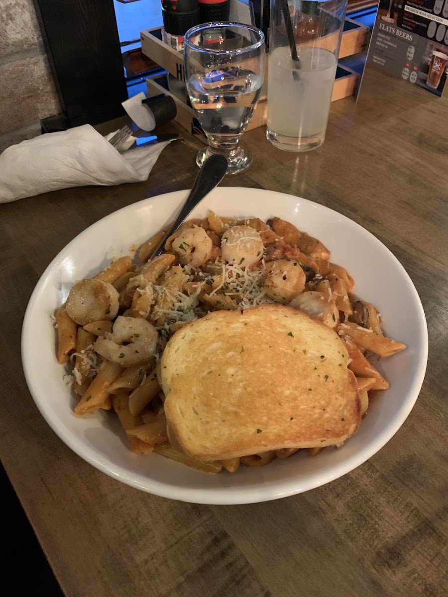 The Flats Eatery + Drink Photo 5
