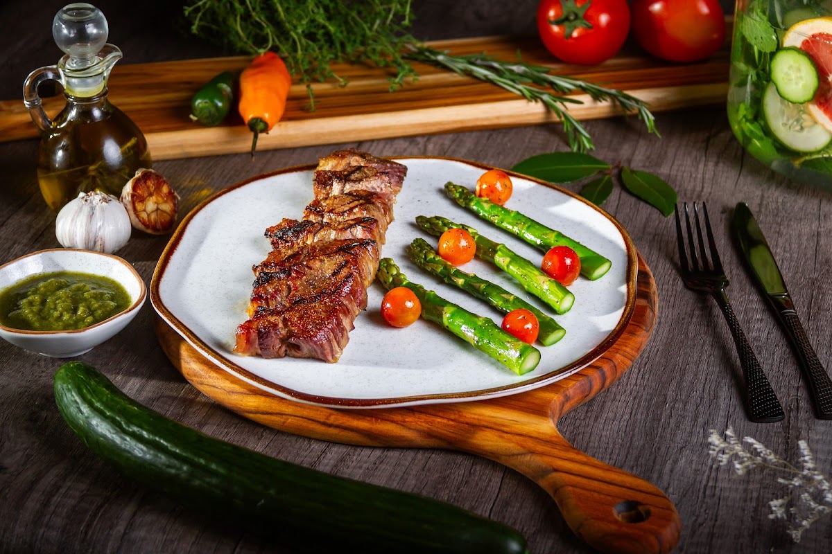 Za'farān persian restaurant Photo 2