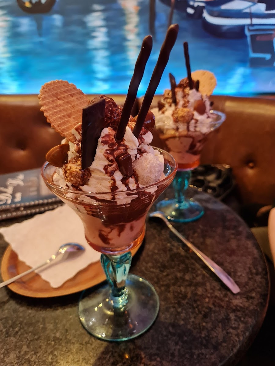 Eiscafé La Dolce Vita - Bonn Photo 6