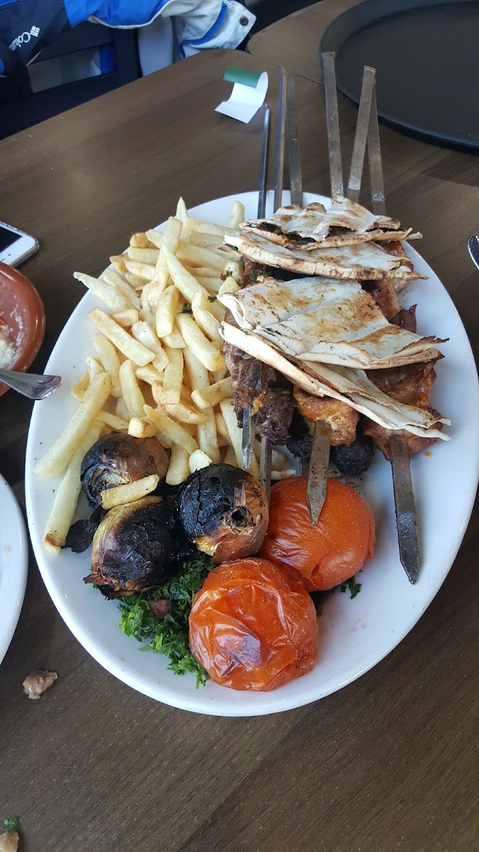 Khalaf Grill Photo 9