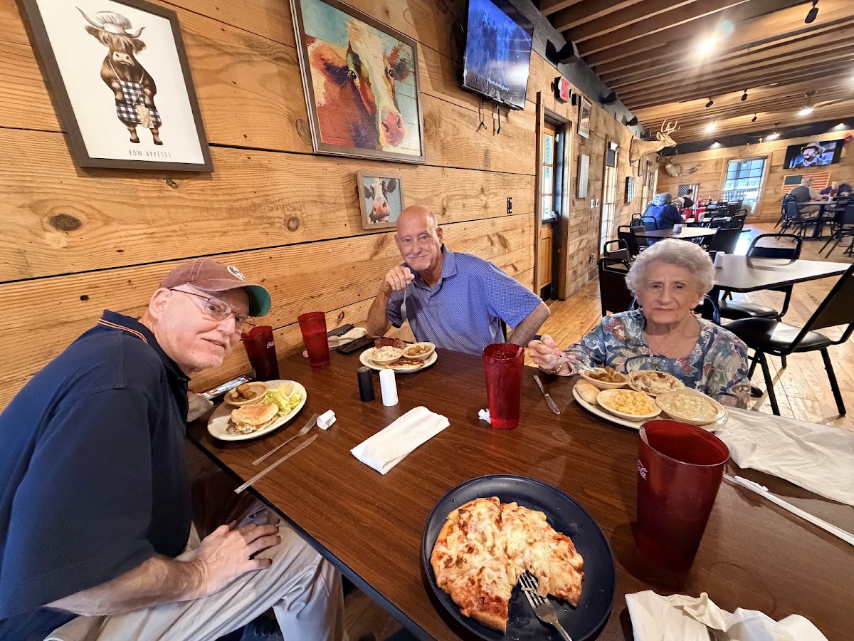 Trinabell’s Diner Photo 6