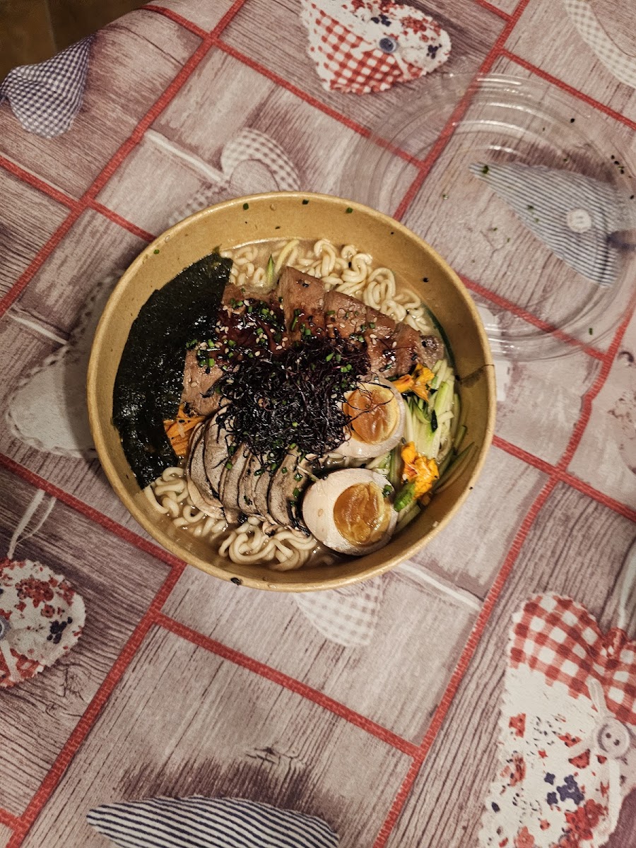 Korì - Sushi & Pizza Photo 5