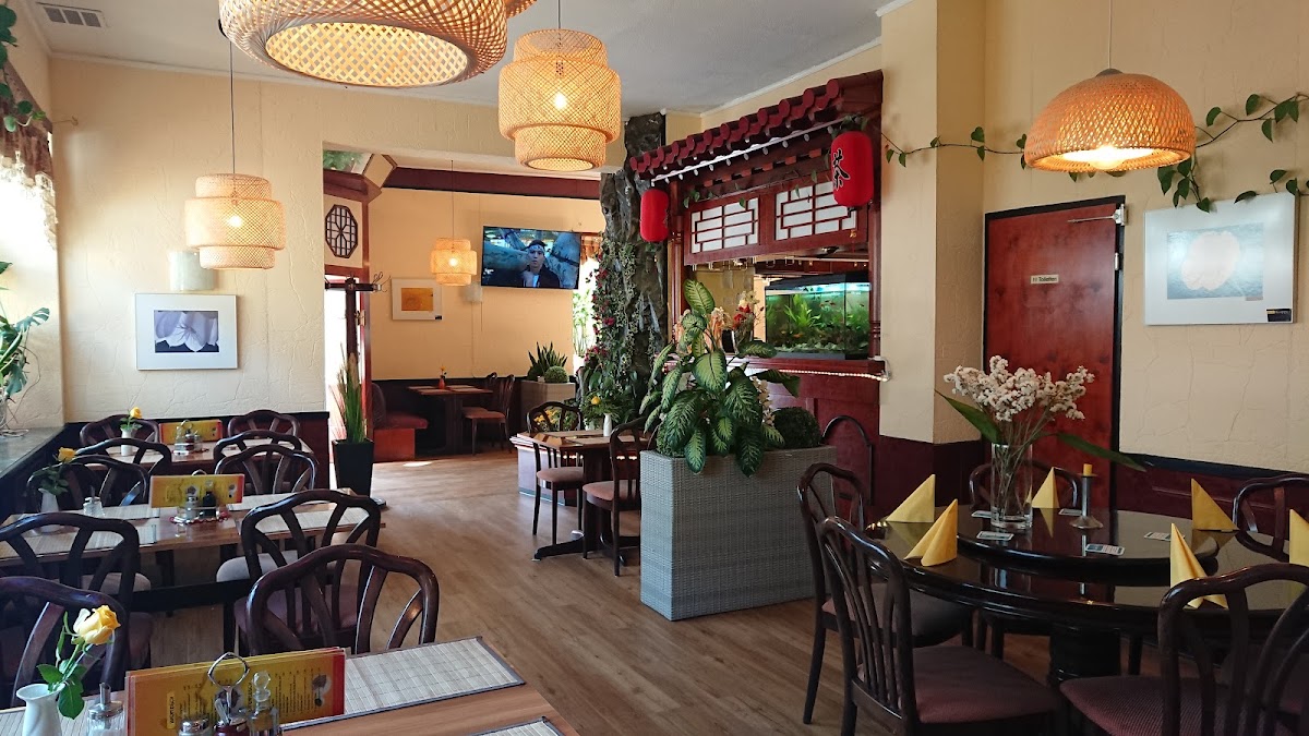Asian Tiger Bistro