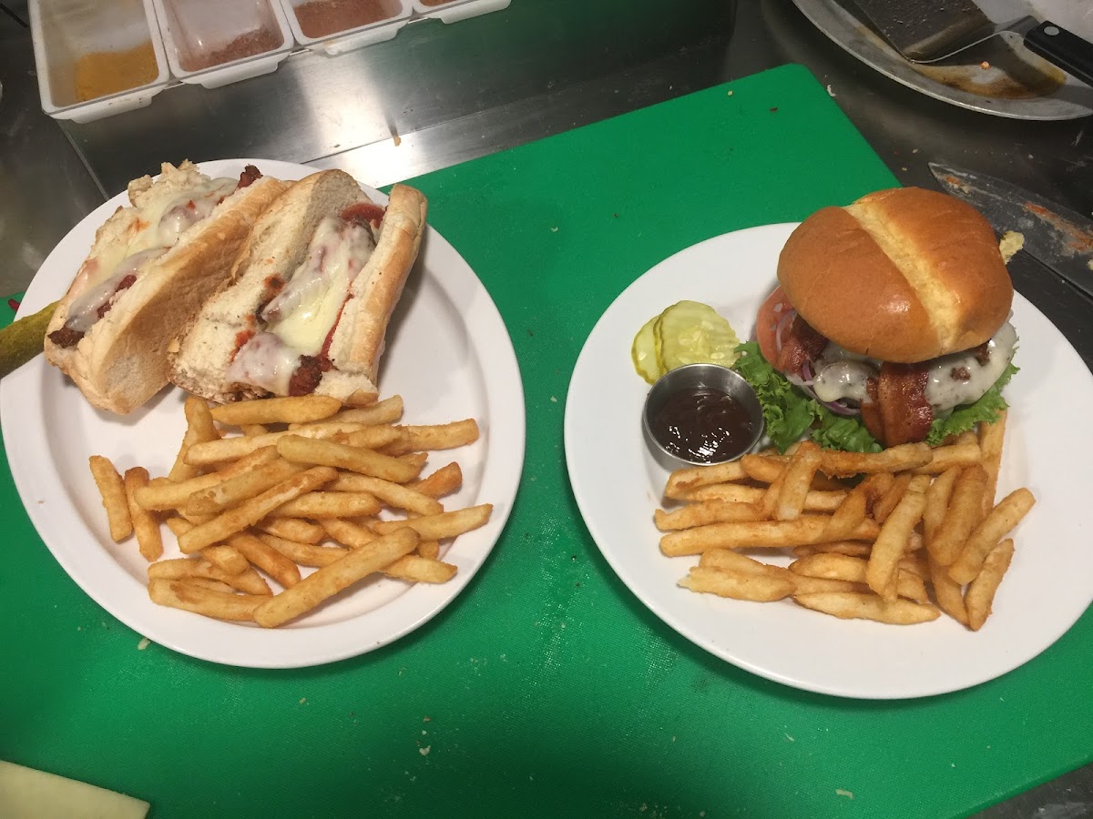 Creek House Diner Photo 2