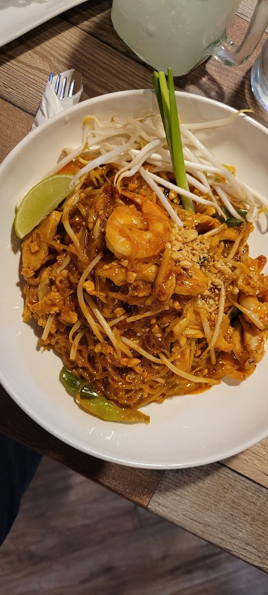 Thai With Us Photo 4