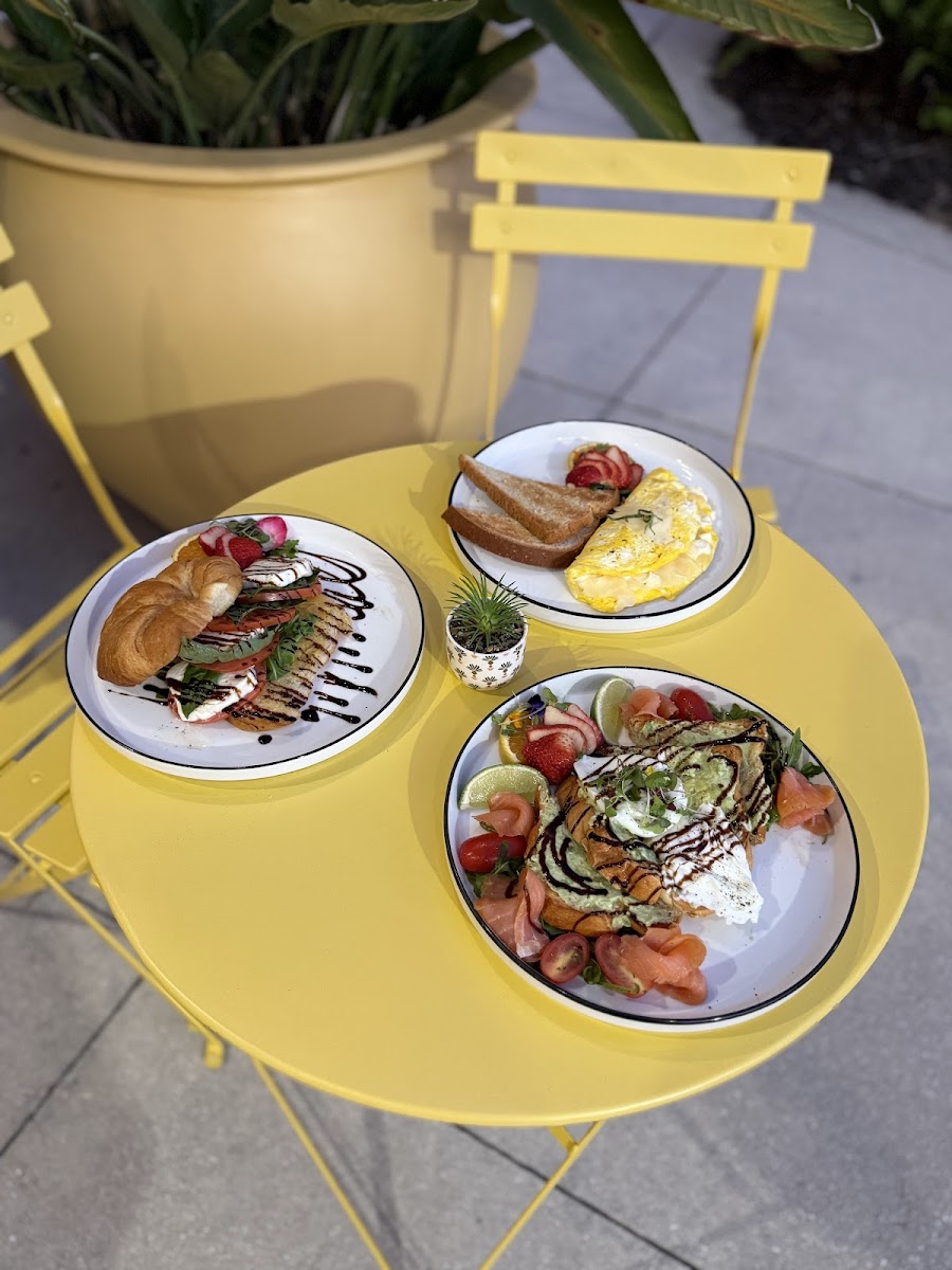 Alba breakfast & brunch Photo 10