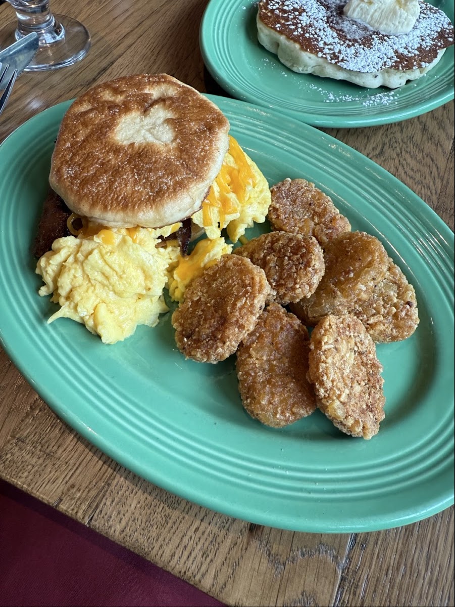 Sunnyside All Day Brunch Cafe Photo 4