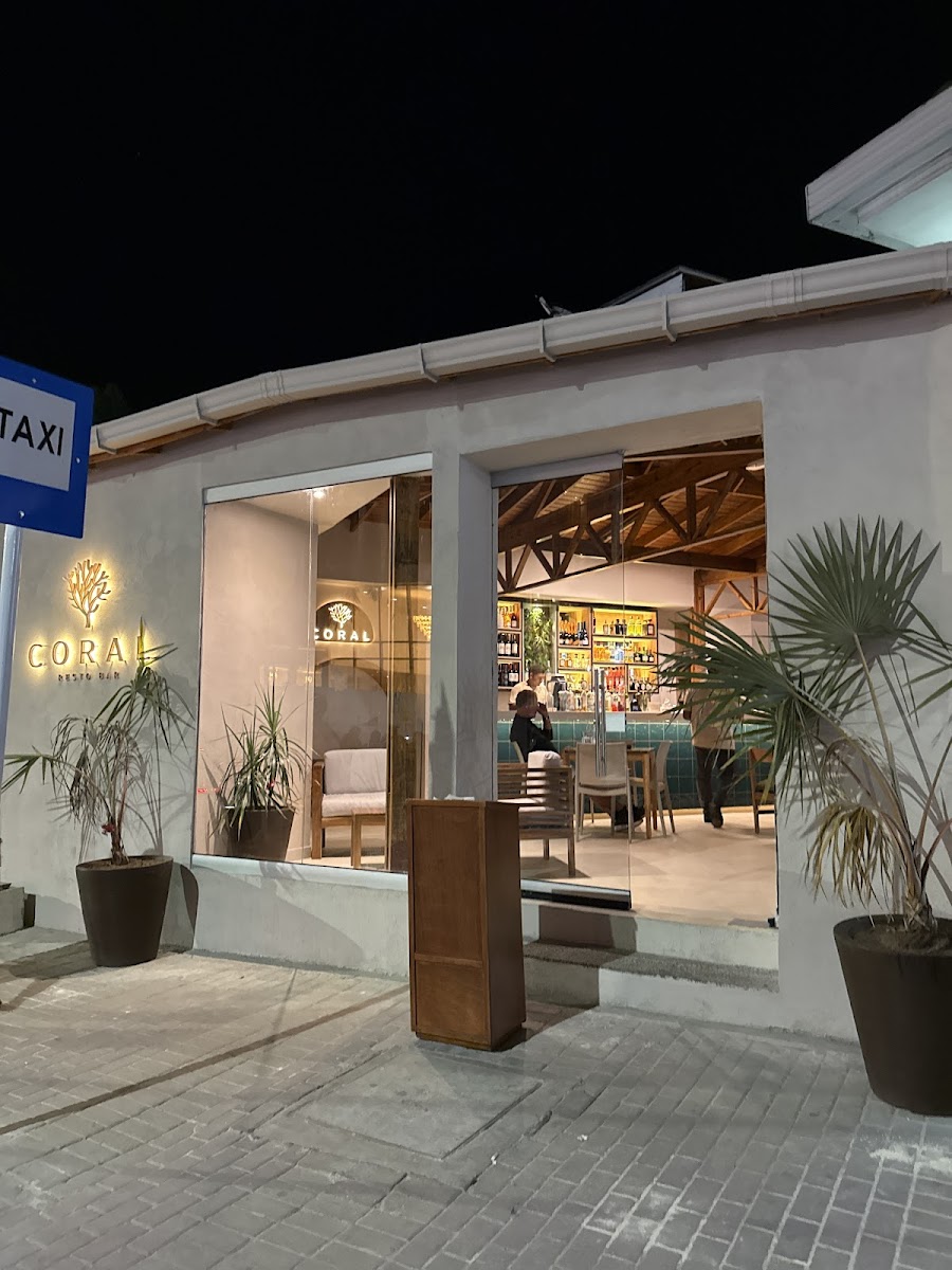 Coral Resto Bar