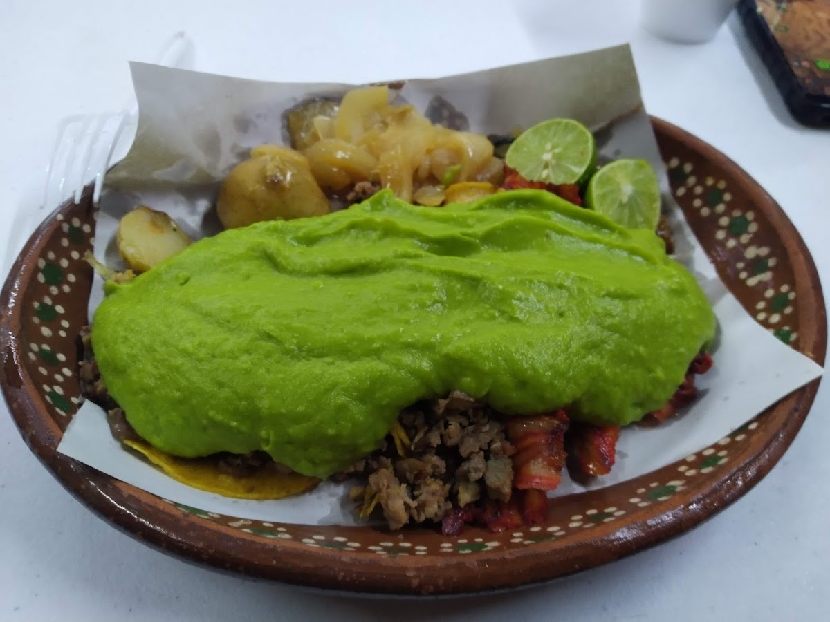 El Toreado 'Tacos Y Burgers' Photo 10