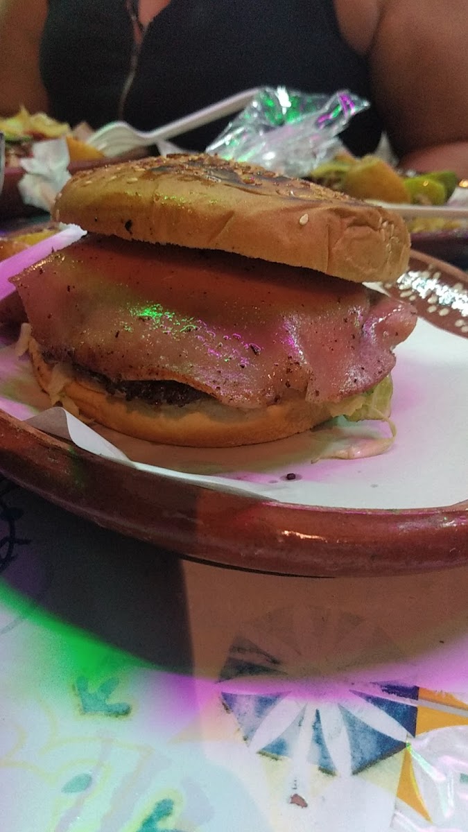 El Toreado 'Tacos Y Burgers' Photo 5