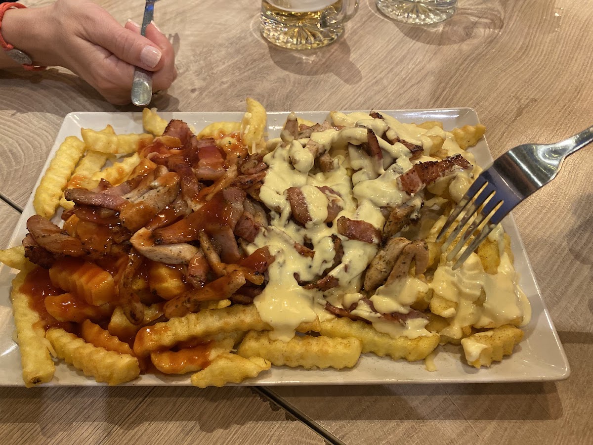Bar DejaVu Kebab Rivas Photo 2