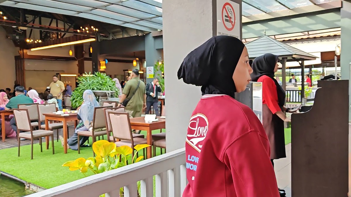 Selasih Garden Restaurant Photo 2