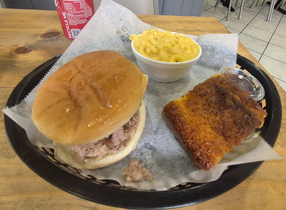 Memphis Black Bbq Photo 2