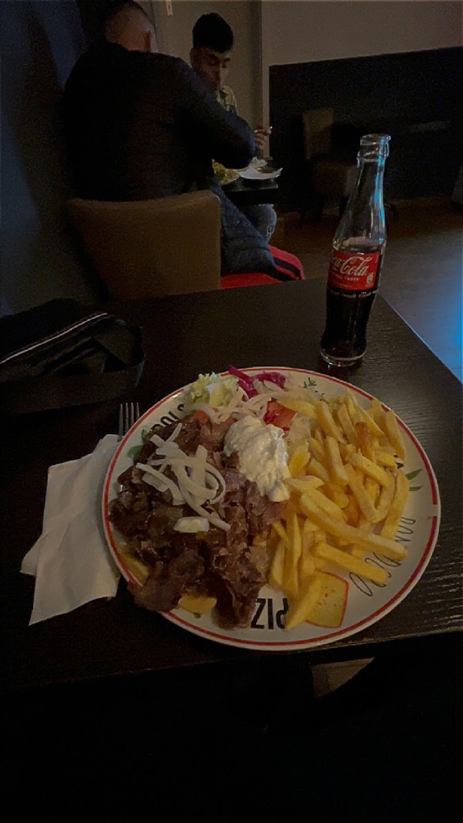 Burg-Pizzeria Photo 7
