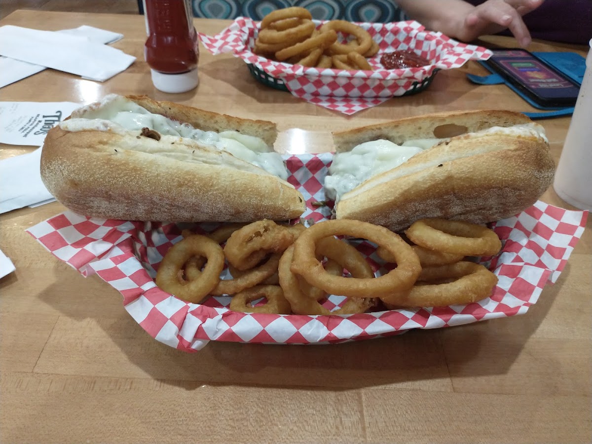 Theo's Deli & Seafood Photo 8