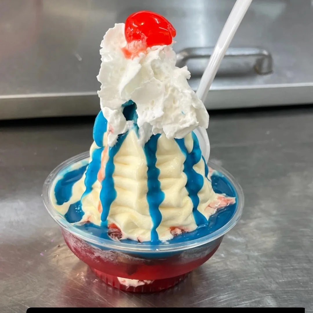 Polly's Ice Cream Photo 2