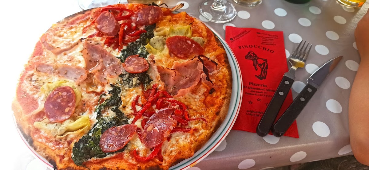 Pizzeria Pinocchio Photo 6