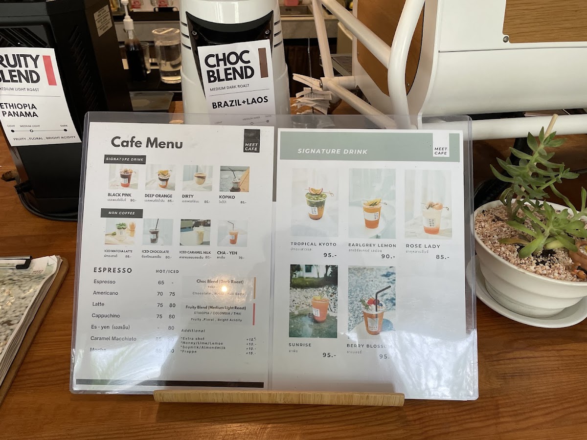 MEET CAFE suratthani Photo Menu 5